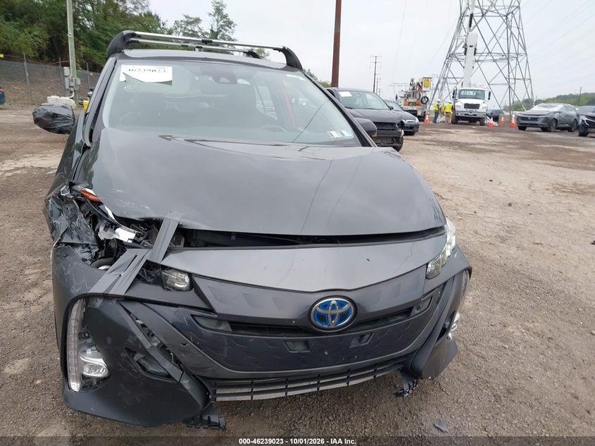 TOYOTA PRIUS PRIME - zdjęcie 12