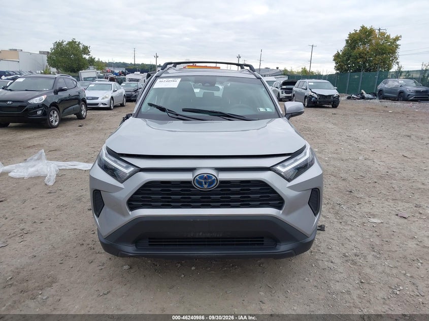 TOYOTA RAV4 HYBRID - zdjęcie 12