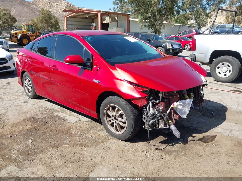 TOYOTA PRIUS PRIME - zdjęcie 1