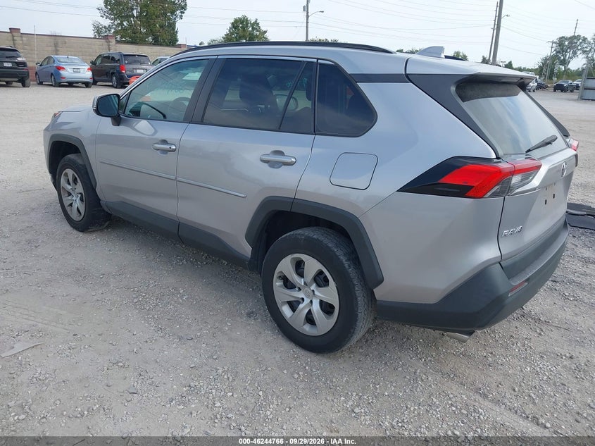 TOYOTA RAV4 - zdjęcie 3