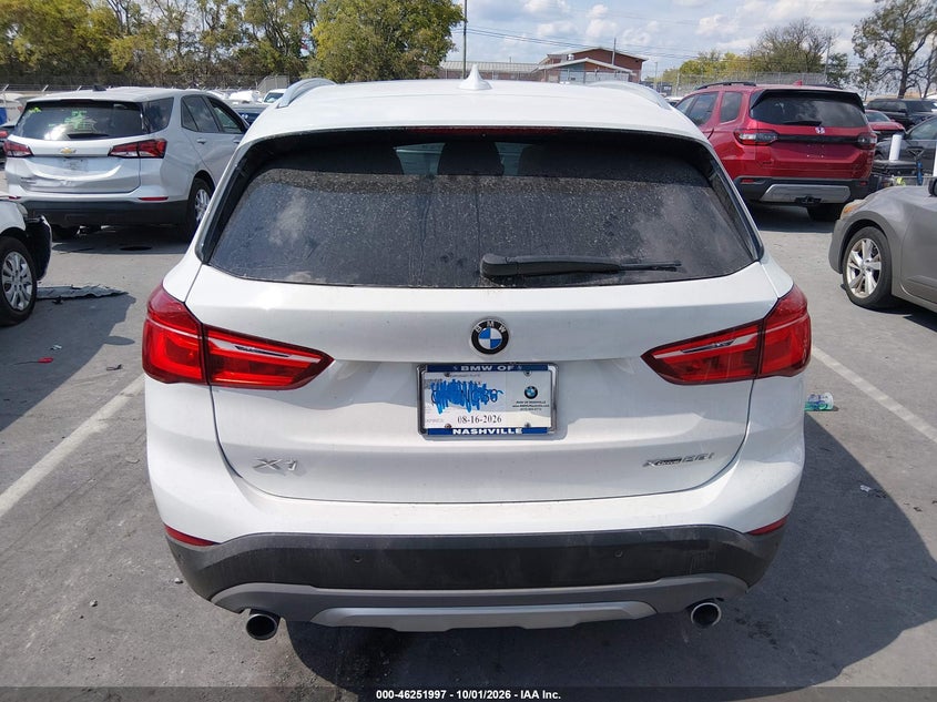 BMW X1 - zdjęcie 16