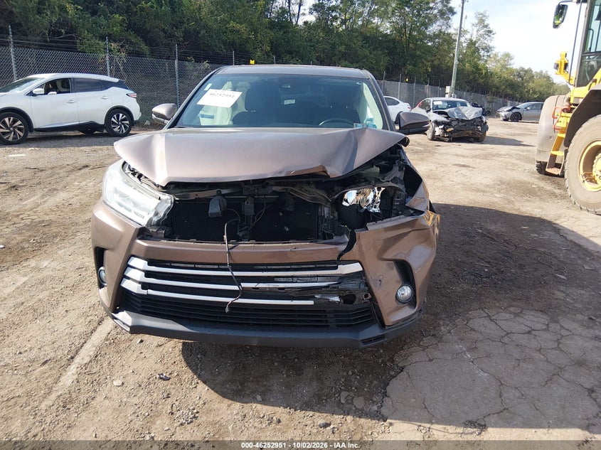 TOYOTA HIGHLANDER - zdjęcie 6