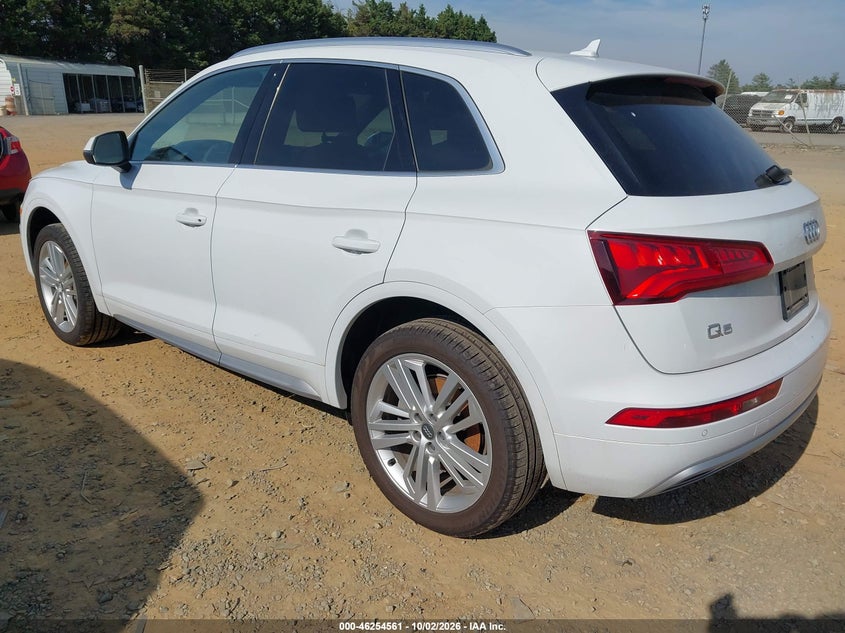 AUDI Q5 - zdjęcie 3