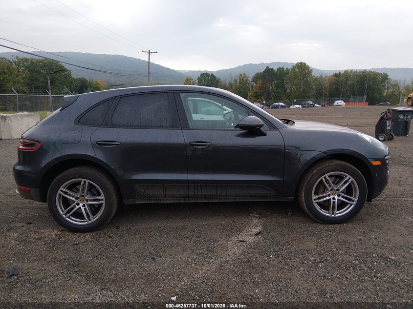 PORSCHE MACAN - zdjęcie 14