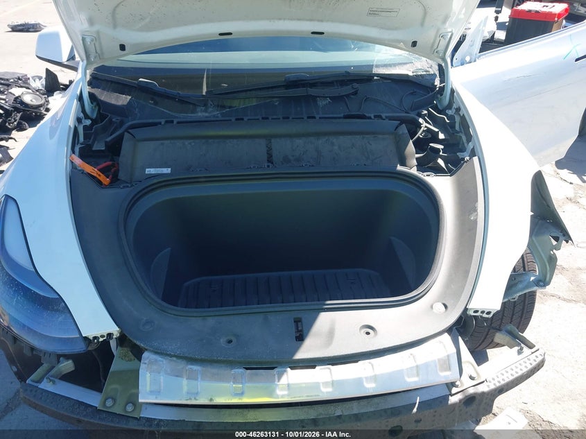 TESLA MODEL Y - zdjęcie 10