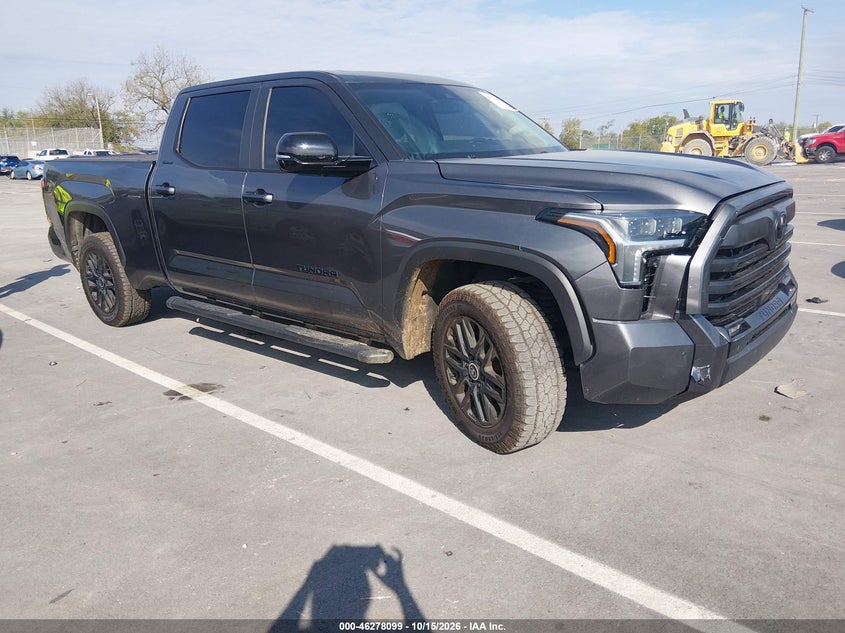 TOYOTA TUNDRA - zdjęcie 1