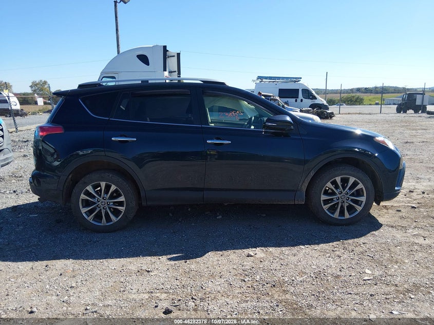 TOYOTA RAV4 - zdjęcie 13