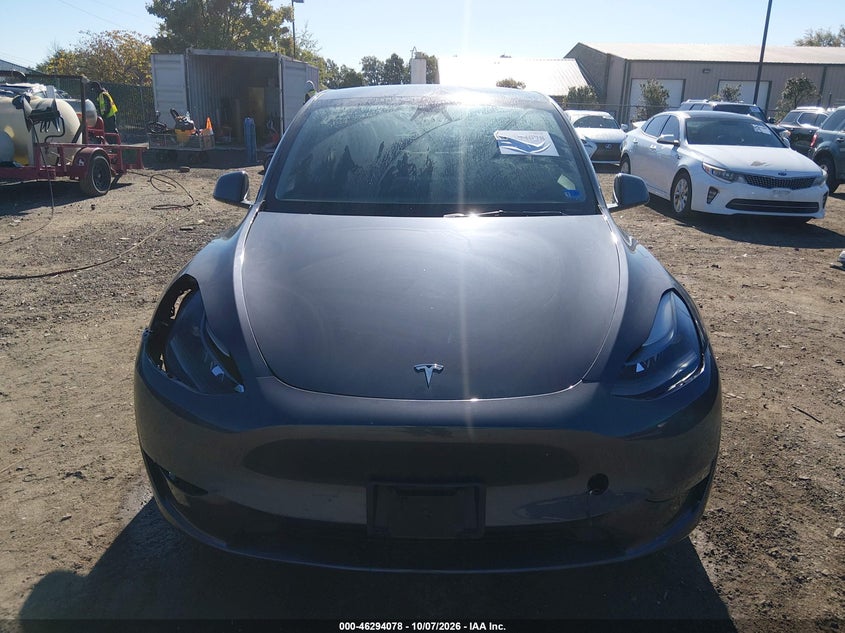 TESLA MODEL Y - zdjęcie 13