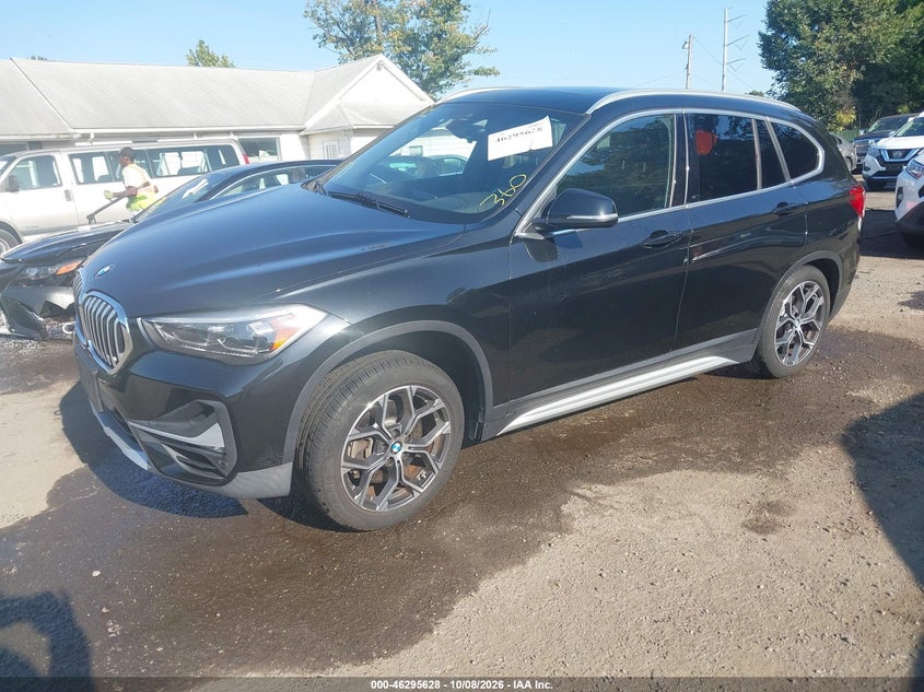 BMW X1 - zdjęcie 2