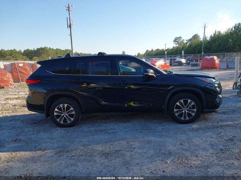 TOYOTA HIGHLANDER - zdjęcie 14