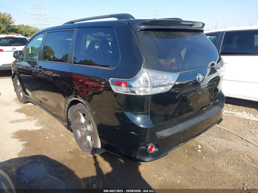 TOYOTA SIENNA - zdjęcie 3
