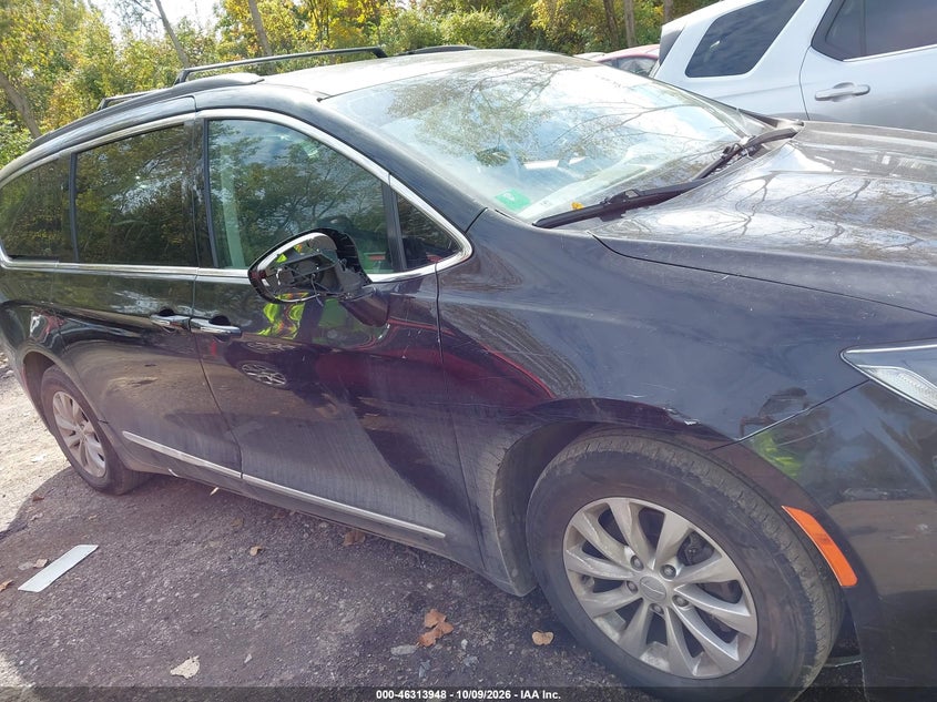 CHRYSLER PACIFICA - zdjęcie 13