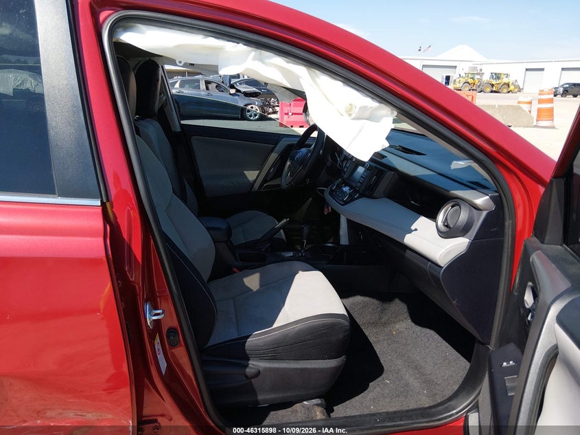 TOYOTA RAV4 - zdjęcie 5
