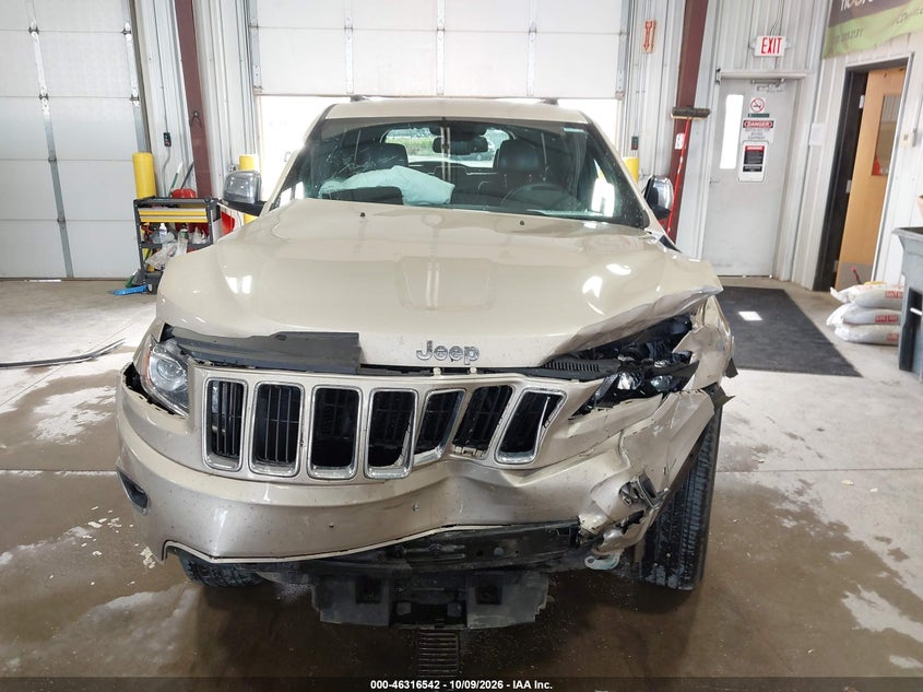 JEEP GRAND CHEROKEE - zdjęcie 12