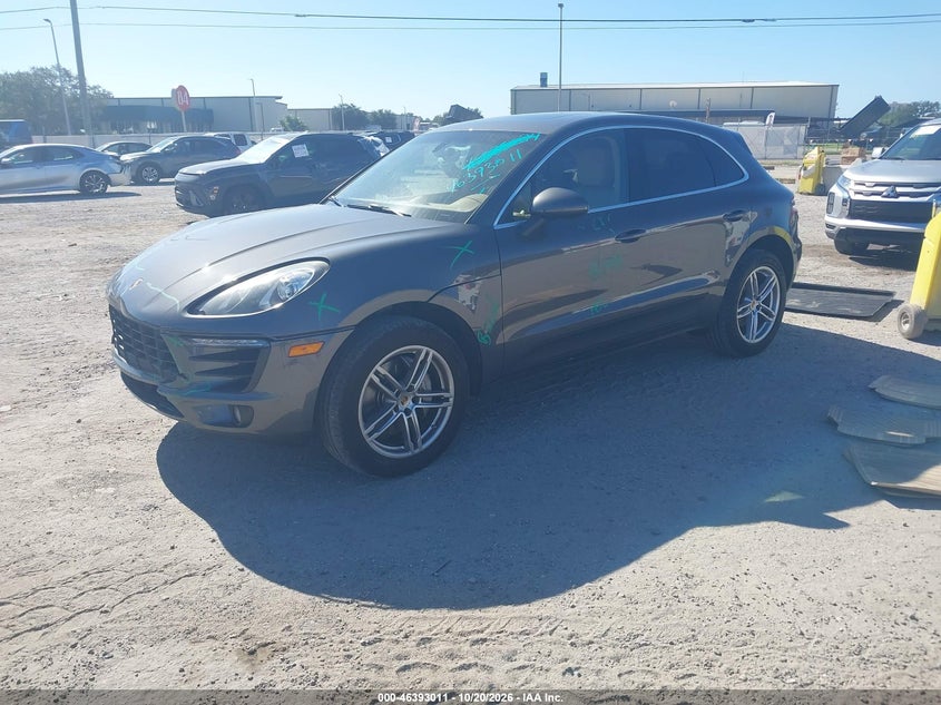 PORSCHE MACAN - zdjęcie 2