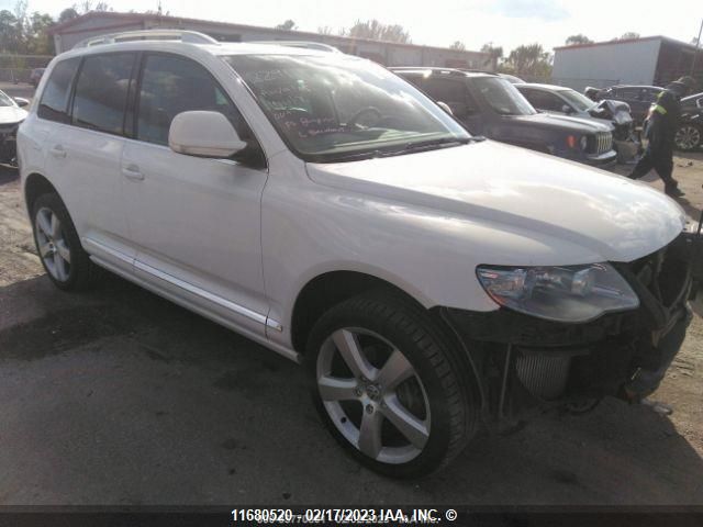 Auction sale of the 2010 Volkswagen Touareg Tdi, vin: WVGDK6A94AD003856, lot number: 11680520