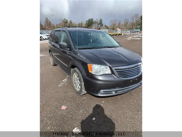 Auction sale of the 2015 Chrysler Town & Country Touring, vin: 2C4RC1BGXFR716322, lot number: 11974082