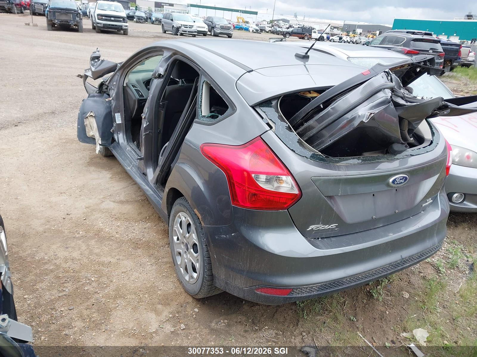 FORD FOCUS image 3