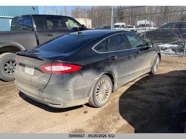 FORD FUSION image 10