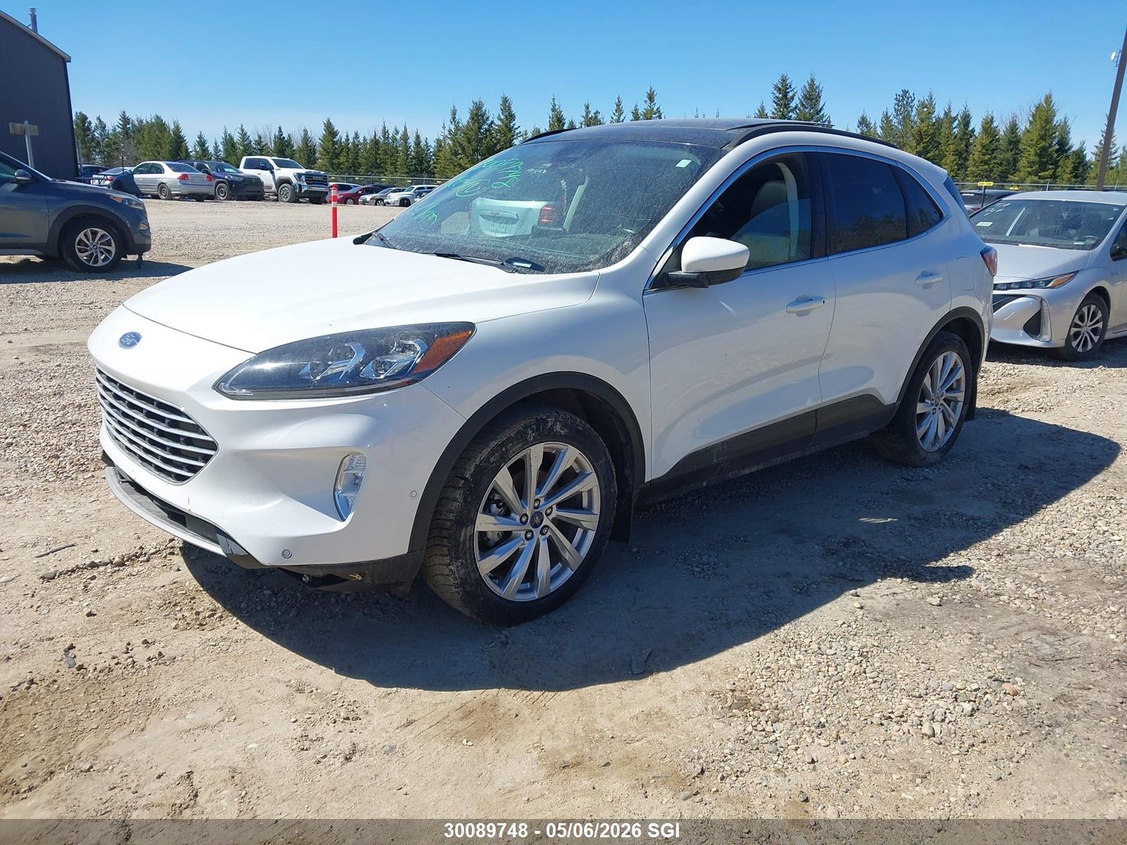 FORD ESCAPE image 2