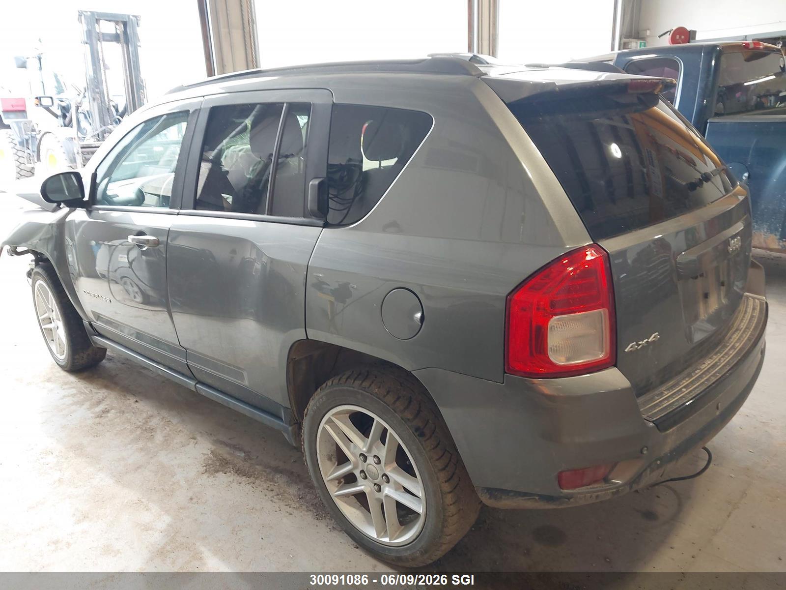 JEEP COMPASS image 3