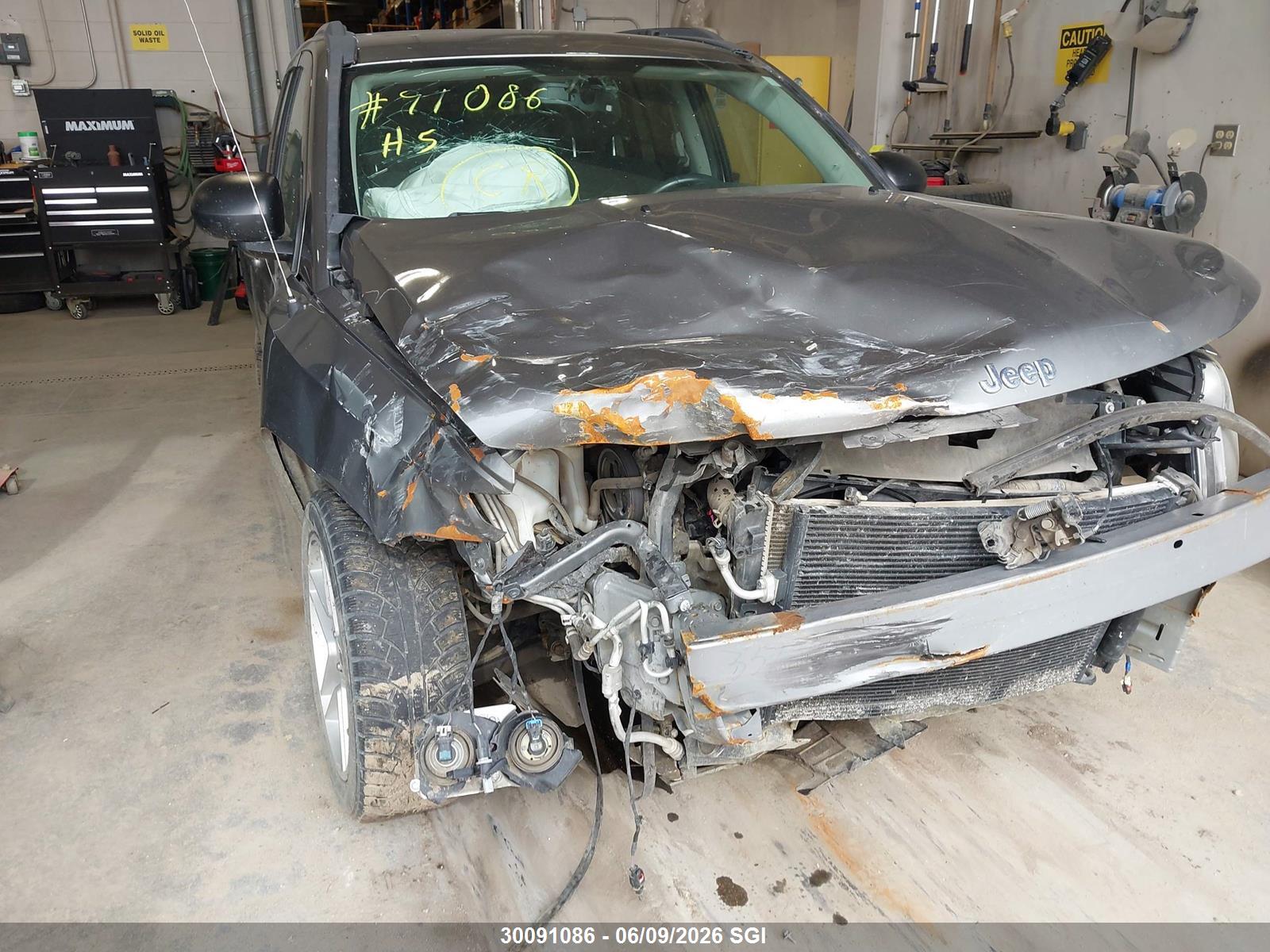 JEEP COMPASS image 6