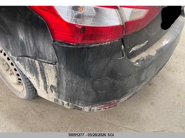 FORD FOCUS image 5