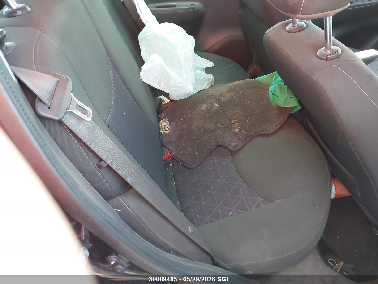 CHEVROLET SPARK image 8