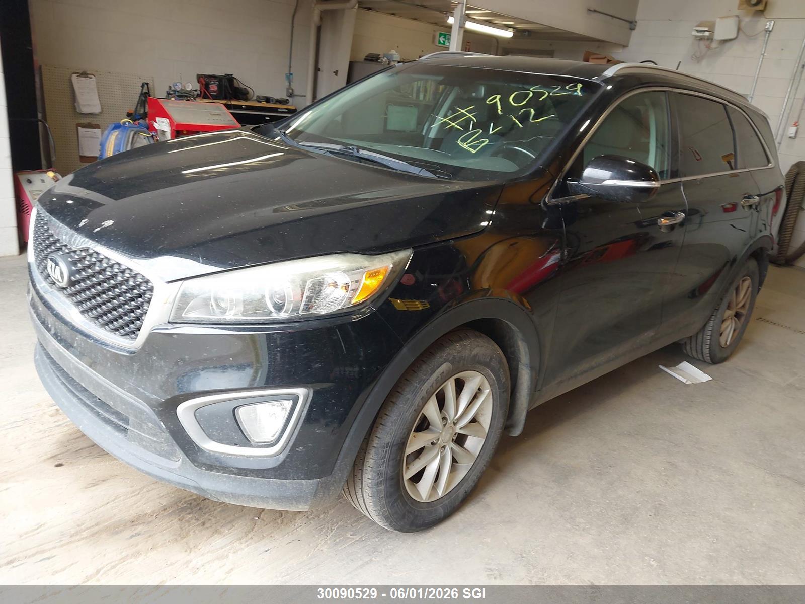 KIA SORENTO image 2