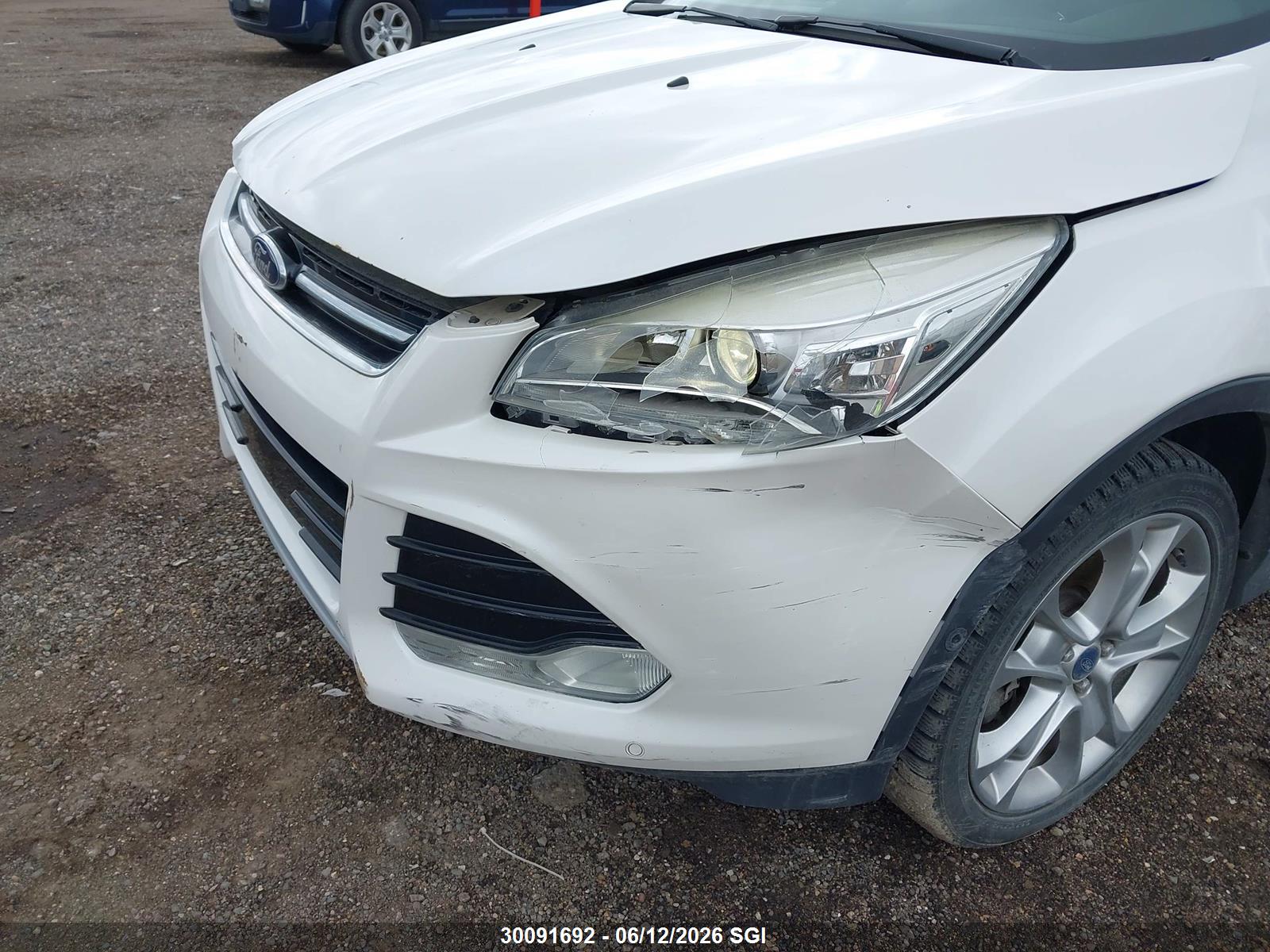 FORD ESCAPE image 6