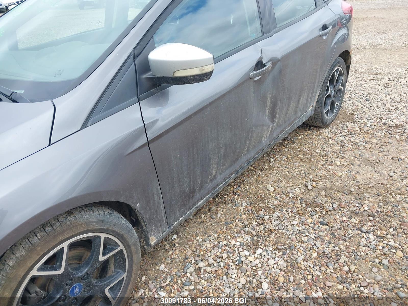 FORD FOCUS image 6