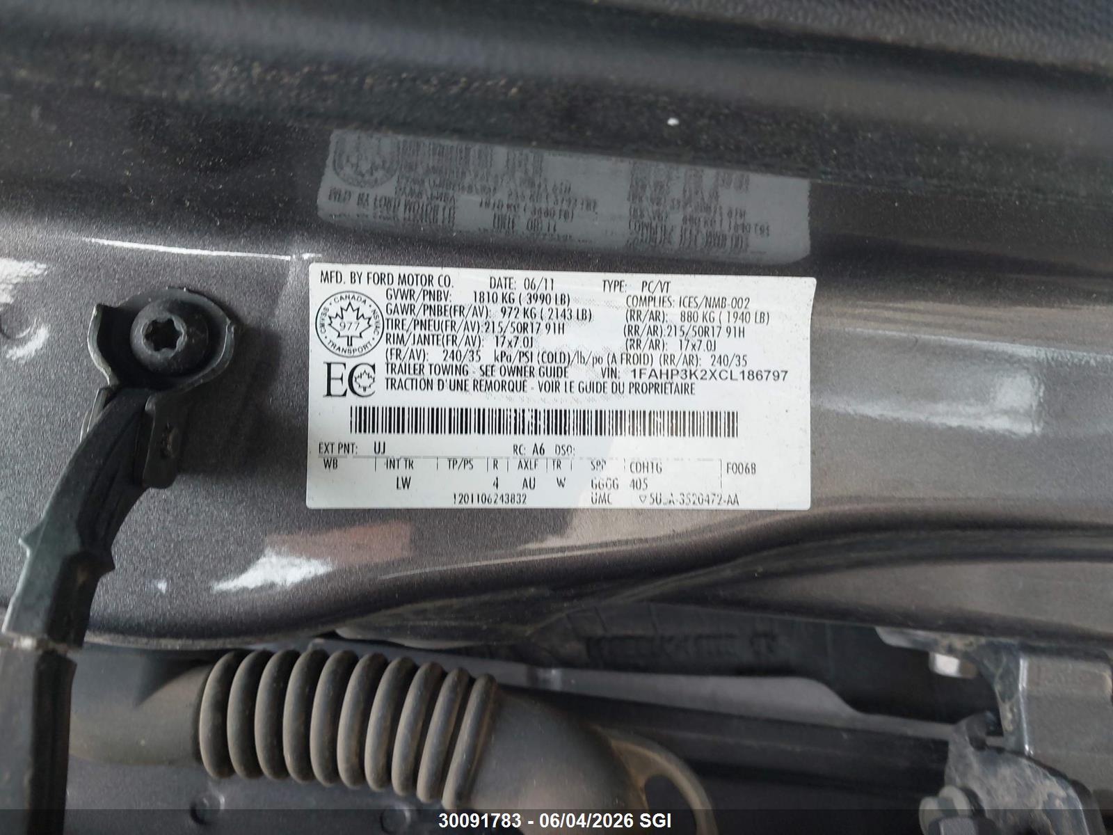 FORD FOCUS image 9