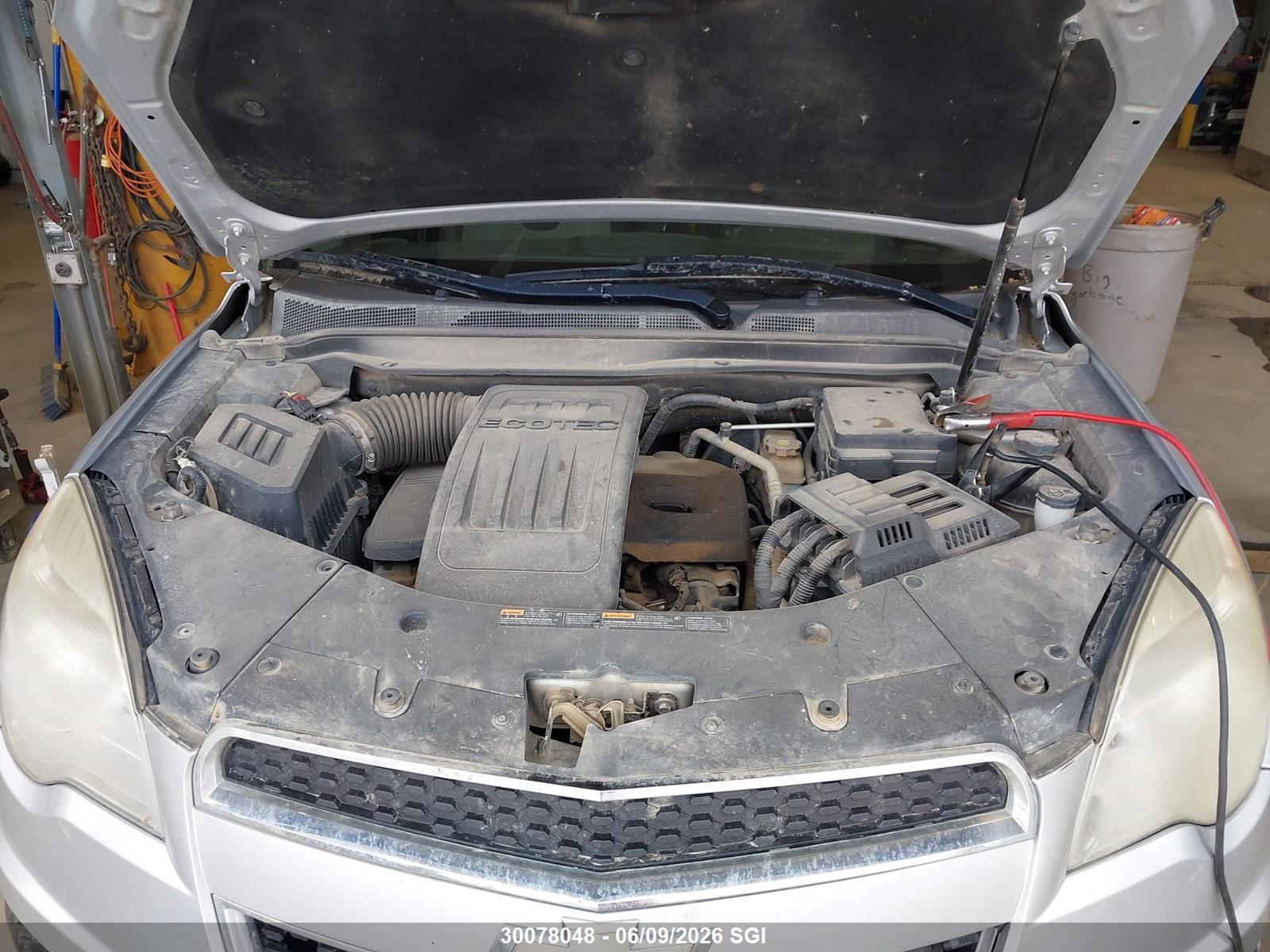 CHEVROLET EQUINOX image 10