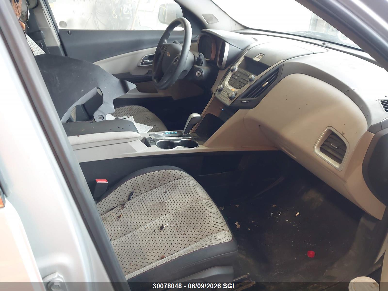 CHEVROLET EQUINOX image 5