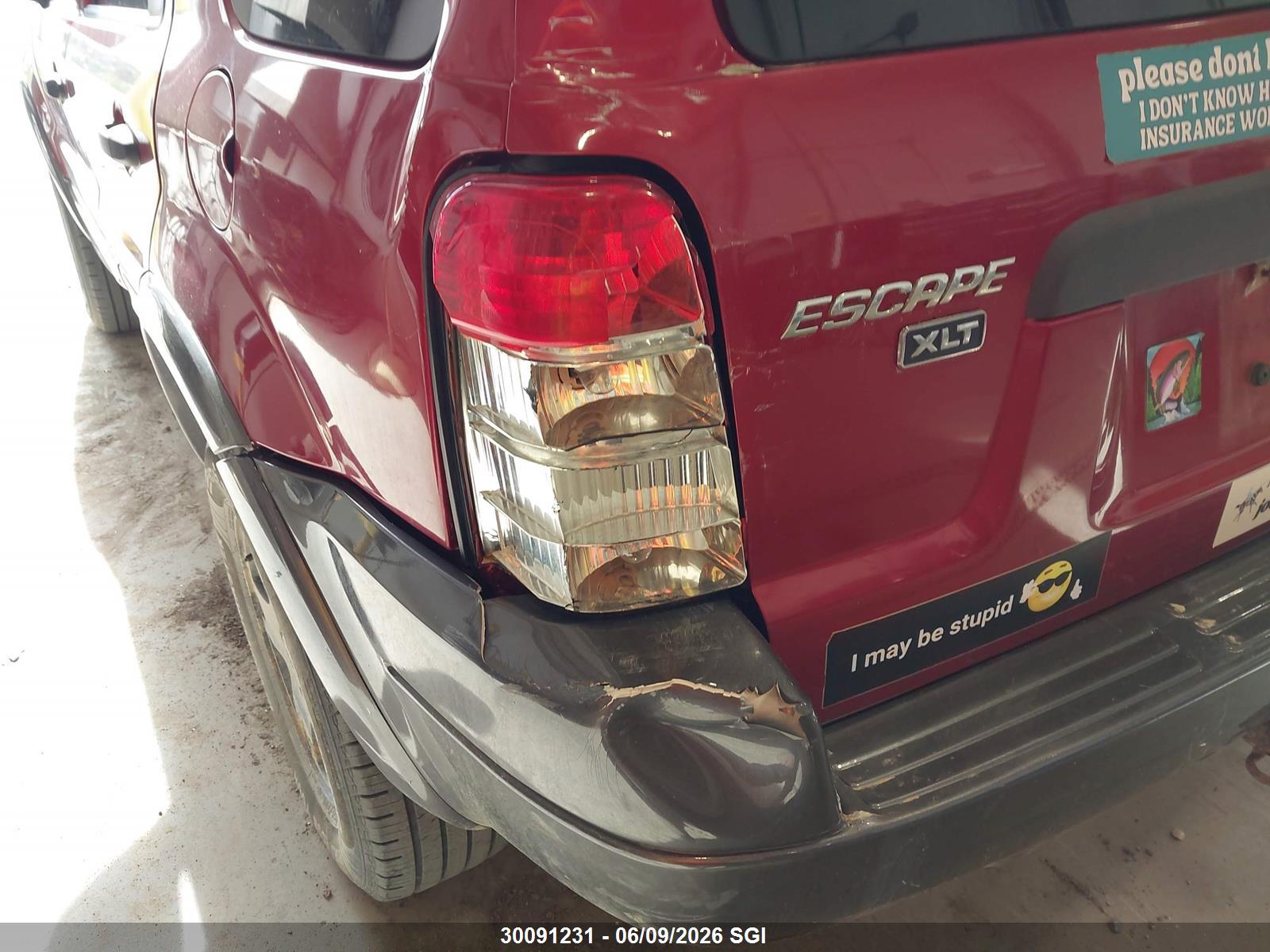FORD ESCAPE image 6