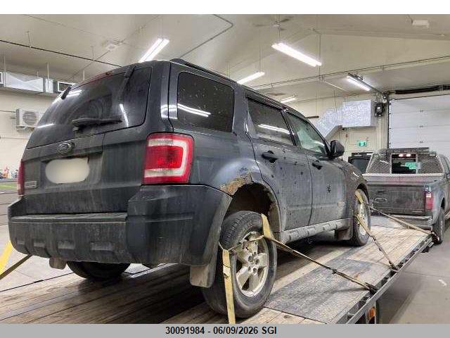 FORD ESCAPE image 4