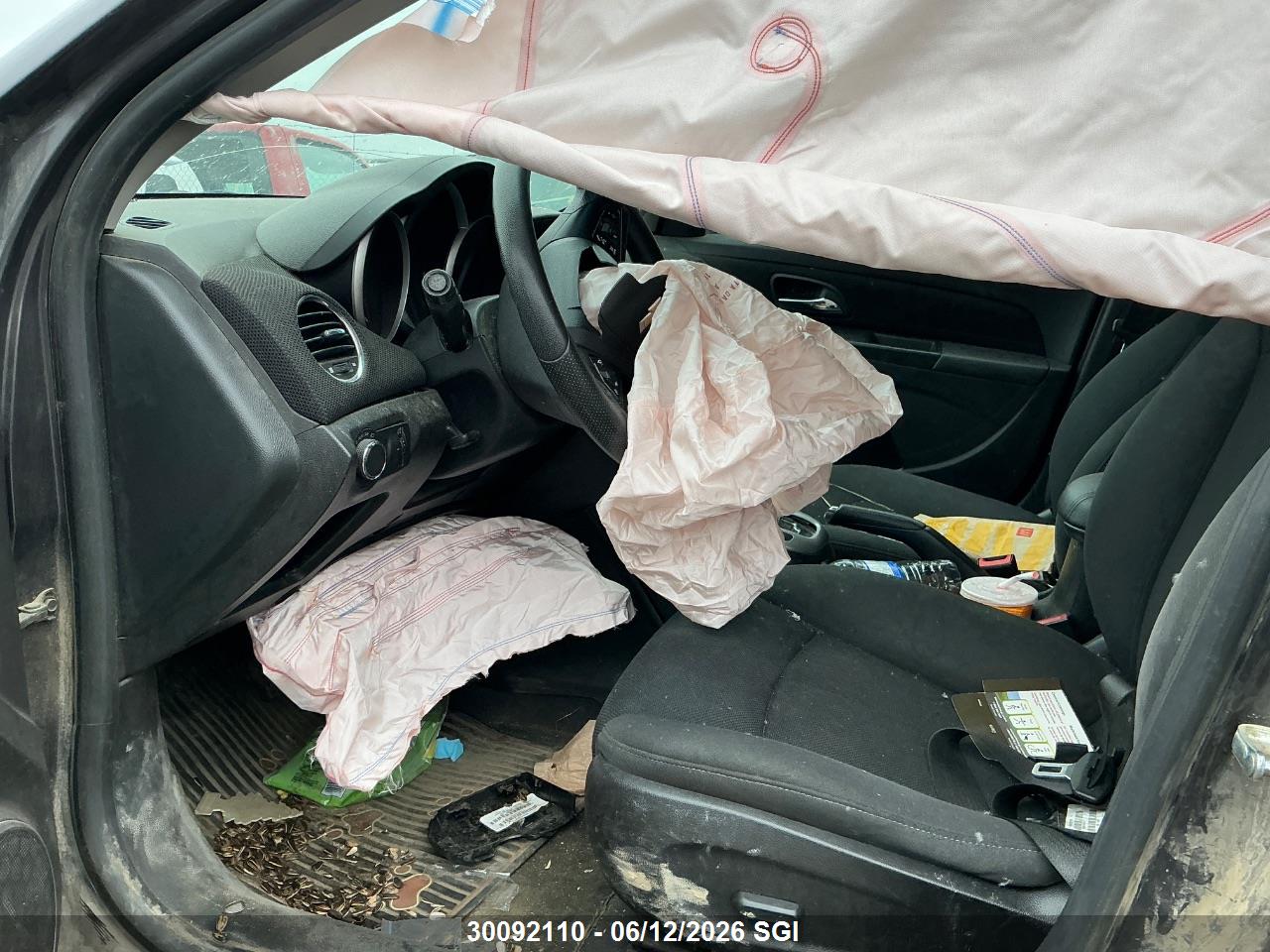 CHEVROLET CRUZE image 7