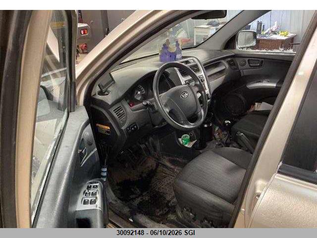 KIA SPORTAGE image 5