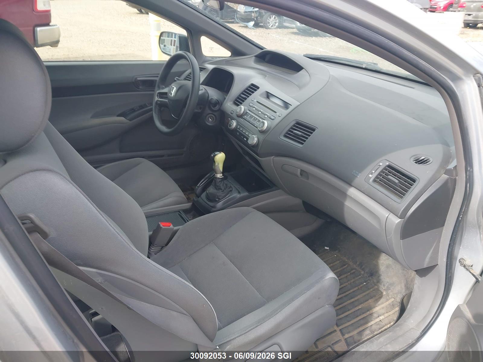 HONDA CIVIC image 5