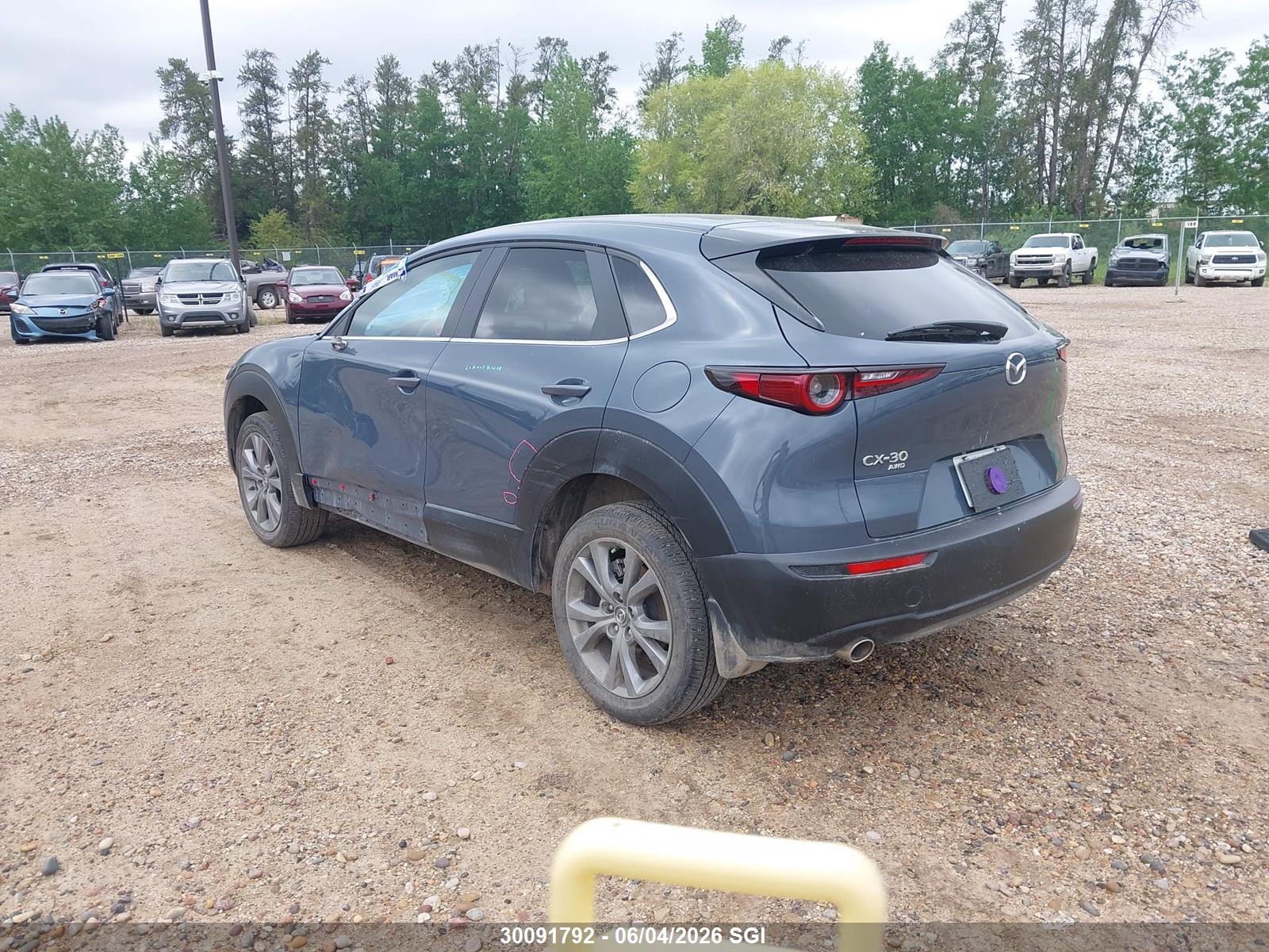 MAZDA CX-30 image 3