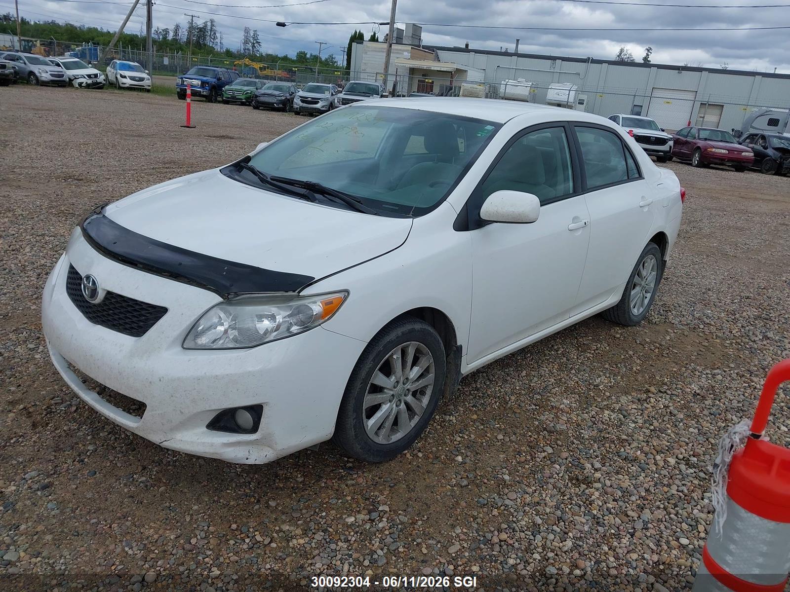 TOYOTA COROLLA image 2