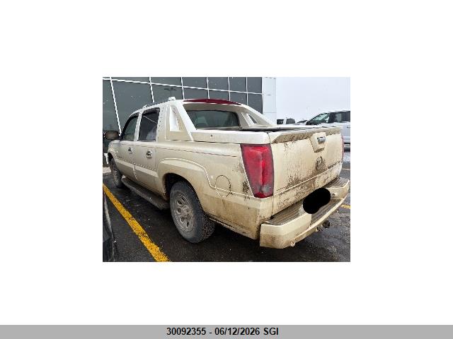 CADILLAC ESCALADE image 3