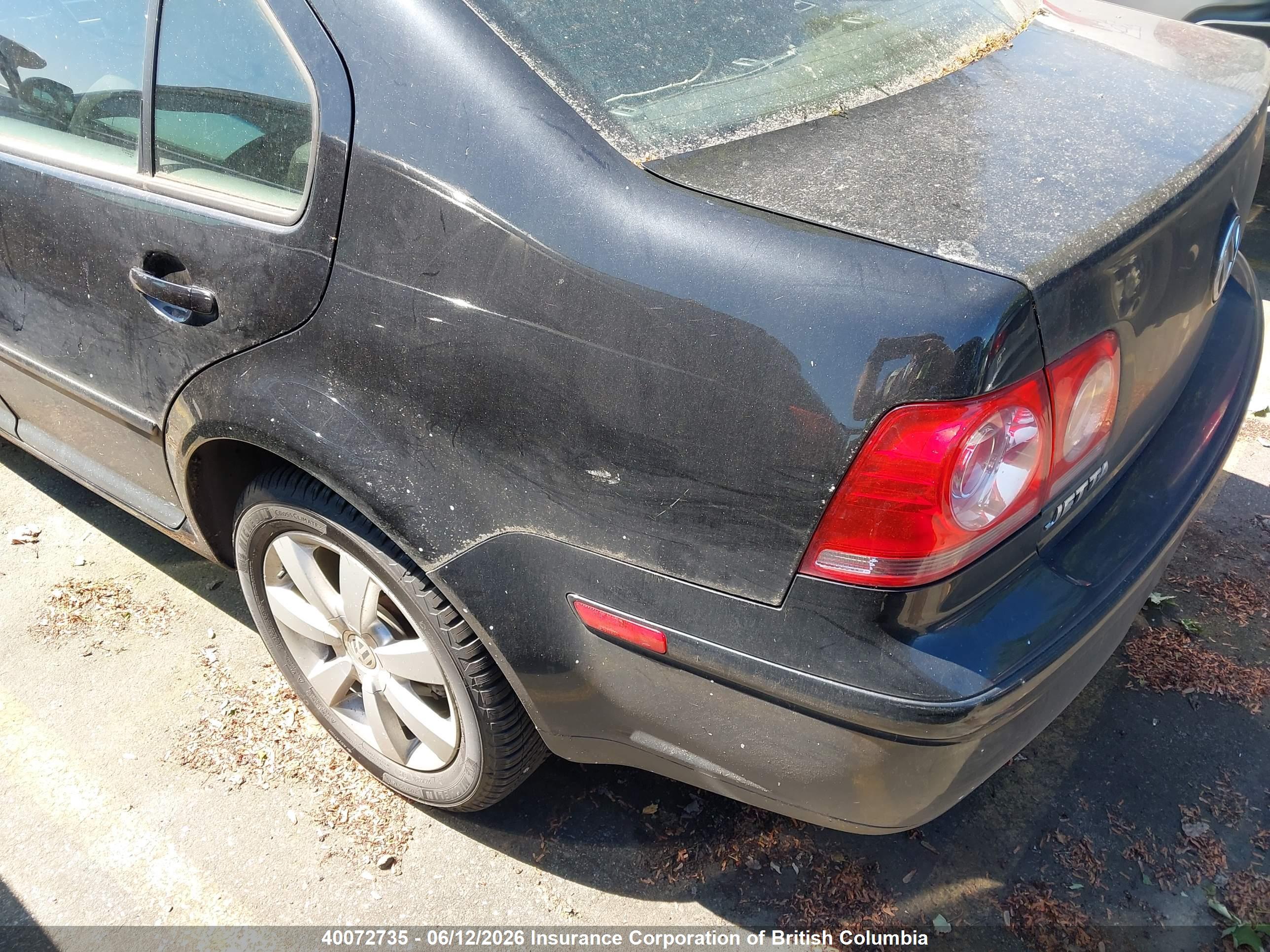 VOLKSWAGEN JETTA image 3