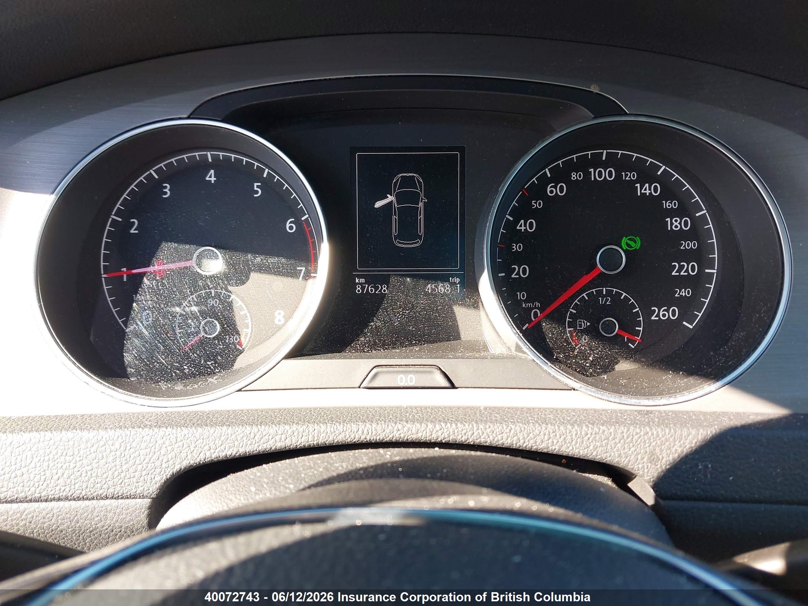 VOLKSWAGEN GOLF image 7