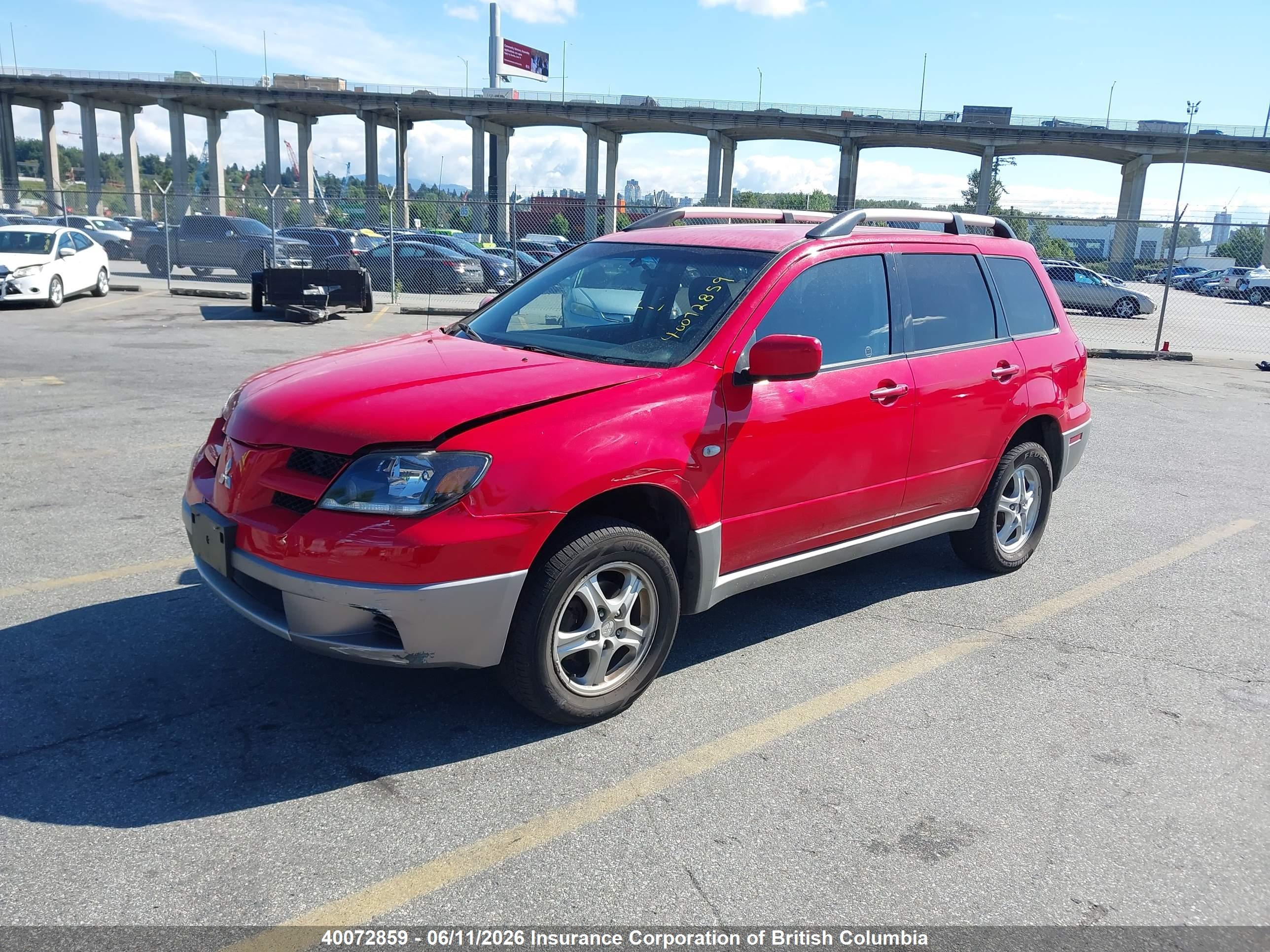 MITSUBISHI OUTLANDER image 2