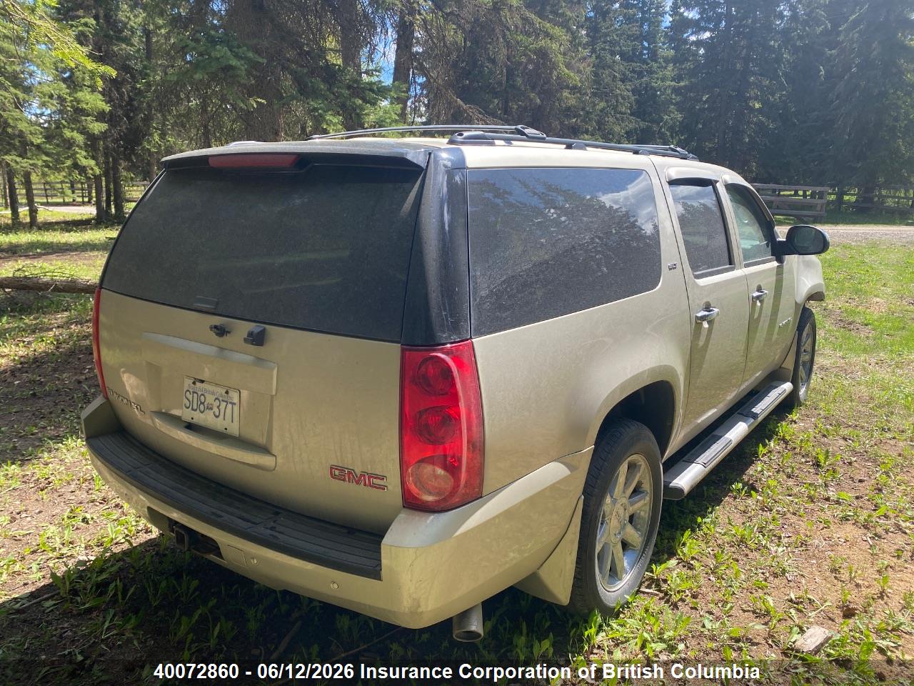 GMC YUKON image 4