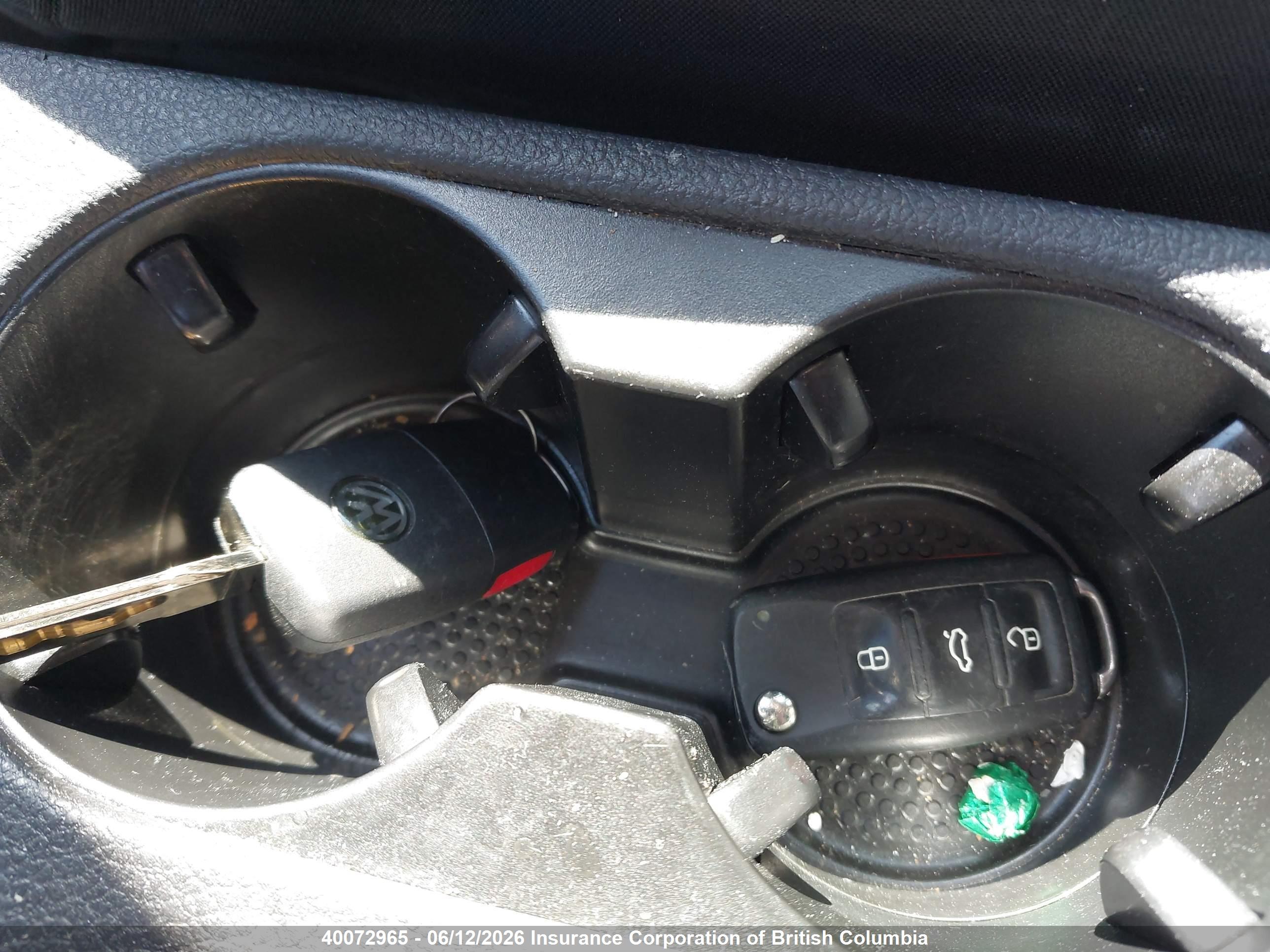 VOLKSWAGEN JETTA image 11