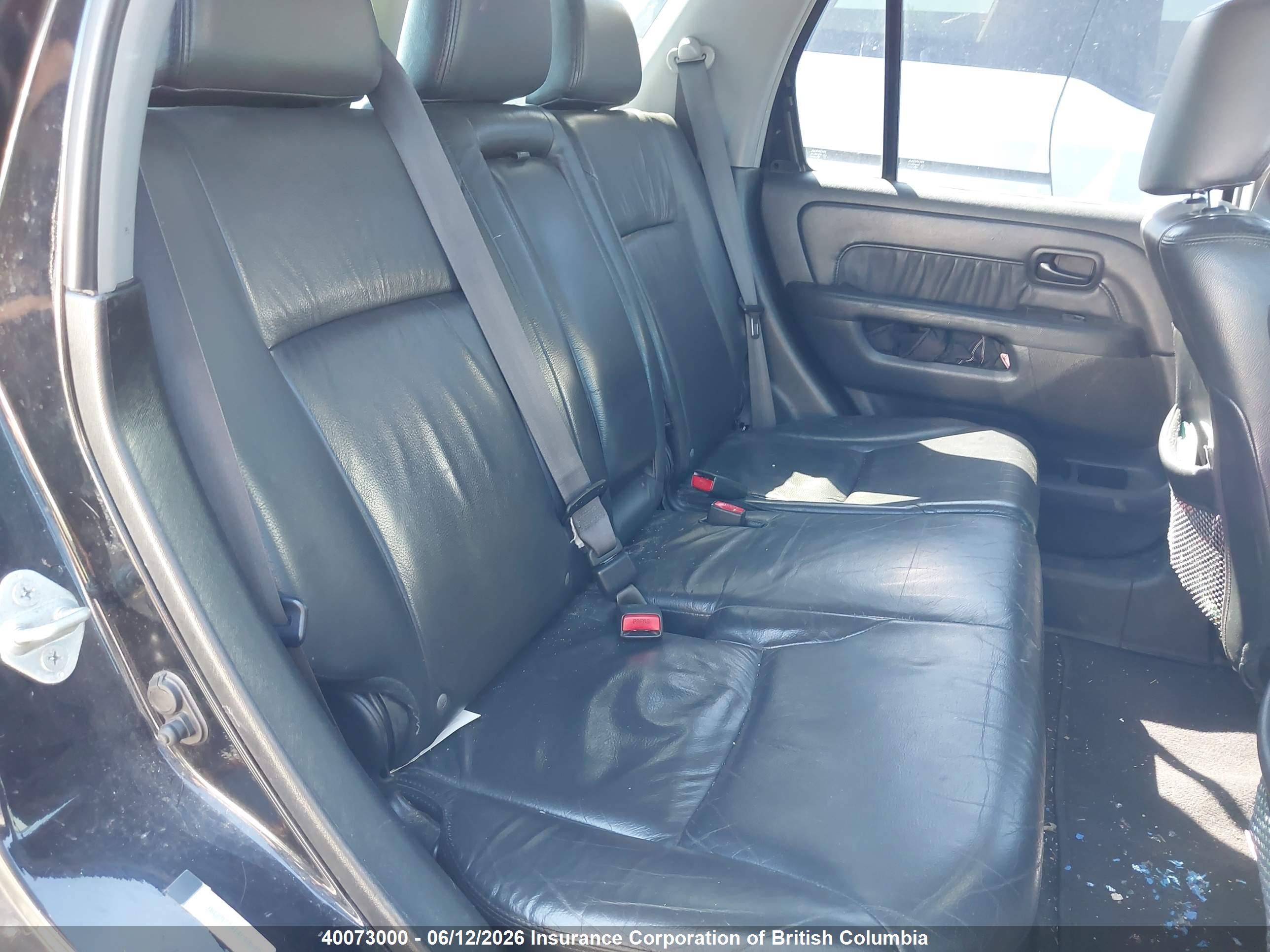 HONDA CR-V image 8