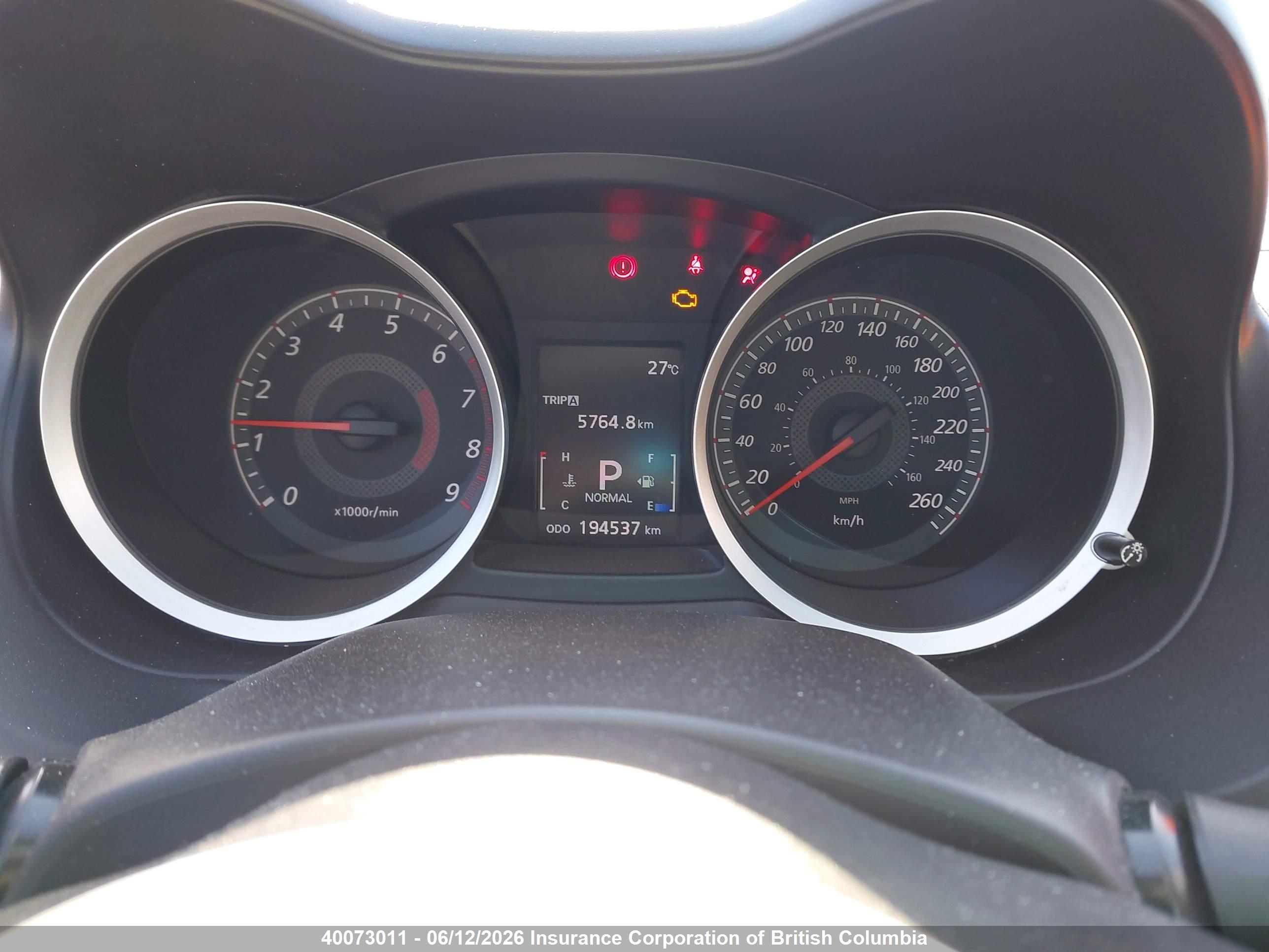 MITSUBISHI LANCER image 7