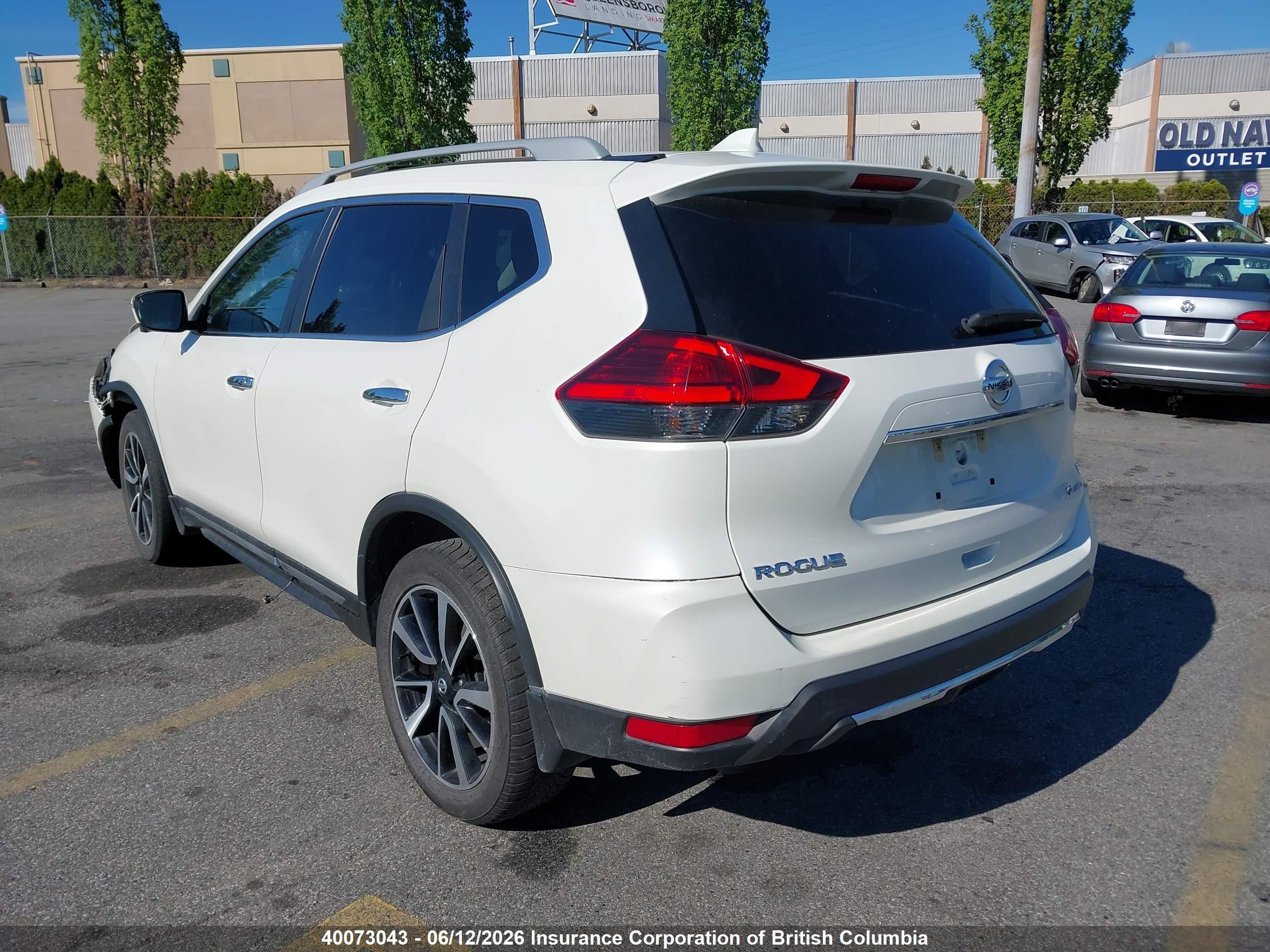 NISSAN ROGUE image 3